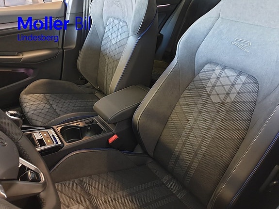 Volkswagen Golf I 11 of 26