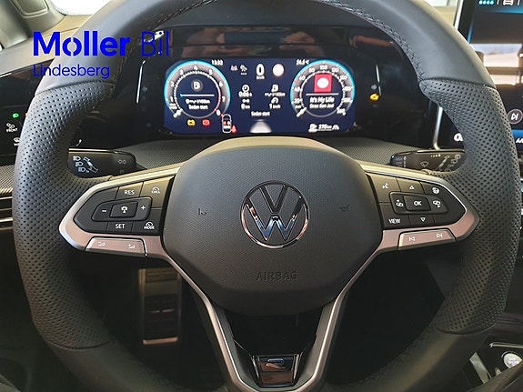 Volkswagen Golf I 21 of 26