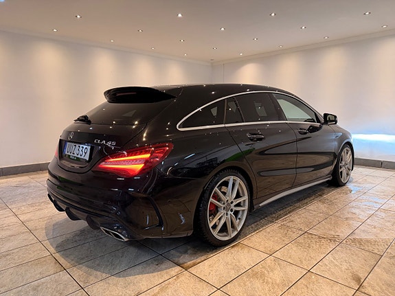 Mercedes-Benz CLA45 5 of 5
