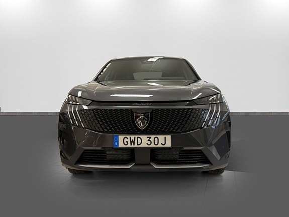 Peugeot 3008 2 of 5