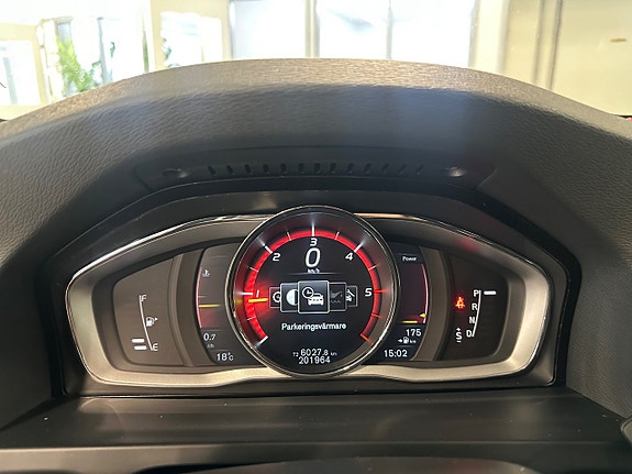 Volvo V60 16 of 16