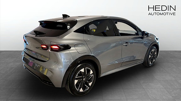 Renault Clio 2 of 9