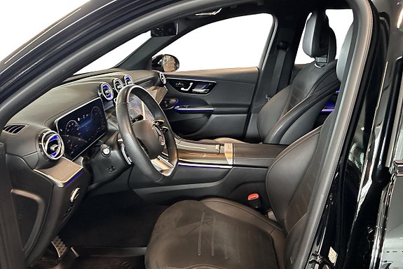 Mercedes-Benz GLC300 de 8 of 29