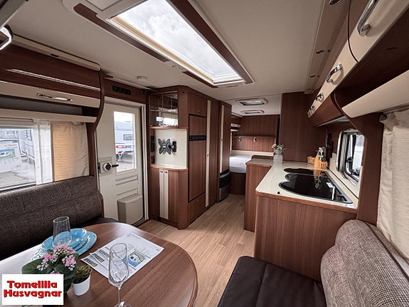LMC Maestro 695 D 6 of 15