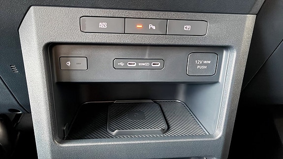 Kia PV5 14 of 15