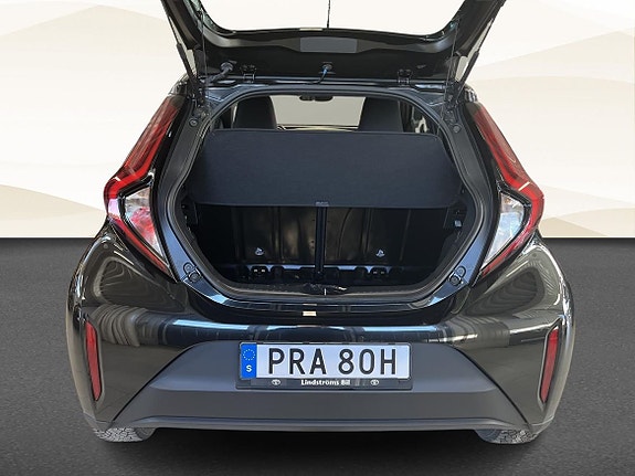 Toyota Aygo X 13 of 19