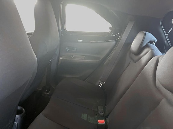 Toyota Aygo X 11 of 19