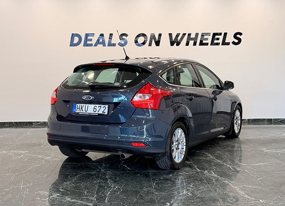 Ford Focus 5 of 5