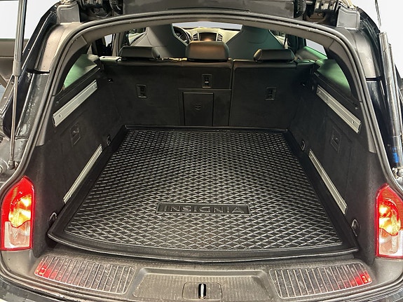 Opel Insignia 12 of 18