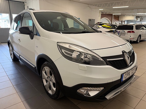Renault Scenic XMod 6 of 12