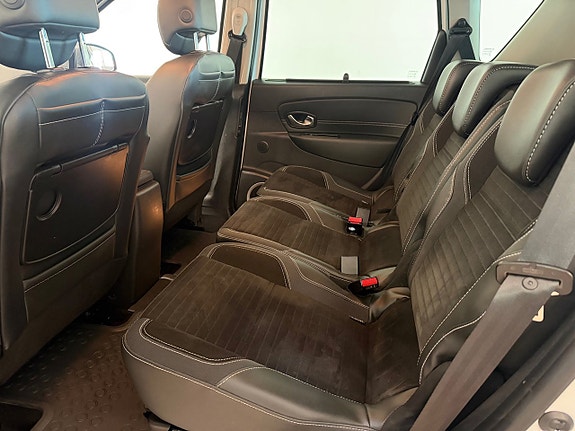 Renault Scenic XMod 11 of 12