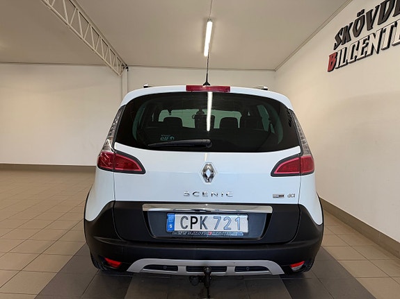 Renault Scenic XMod 4 of 12