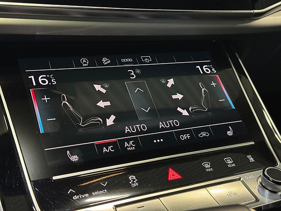 Audi Q8 11 of 19