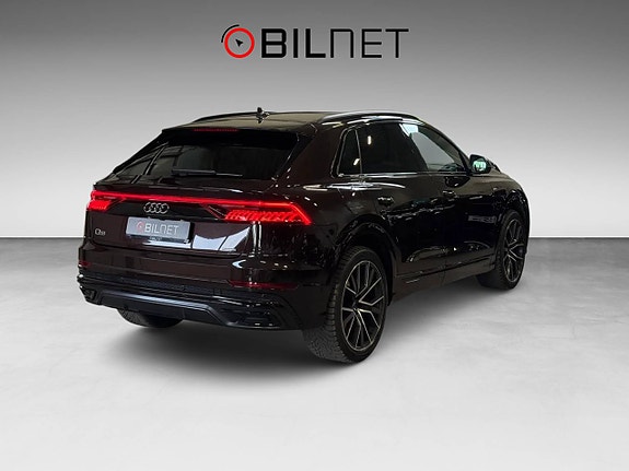 Audi Q8 6 of 19