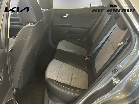 Kia Stonic 9 of 14