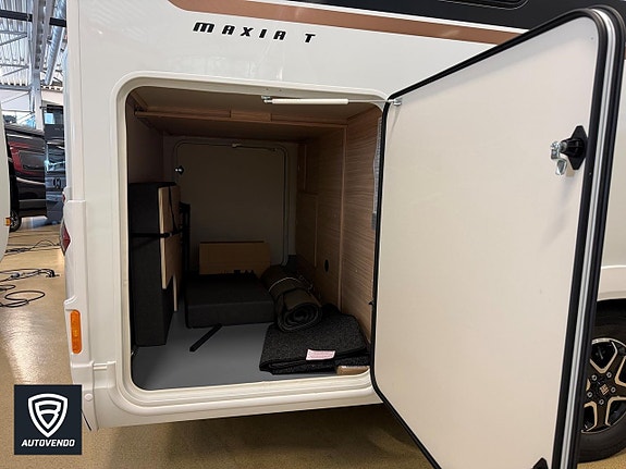 Hobby Maxia T 710 GE Sverigepaket Ugn köksfläkt 14 of 15