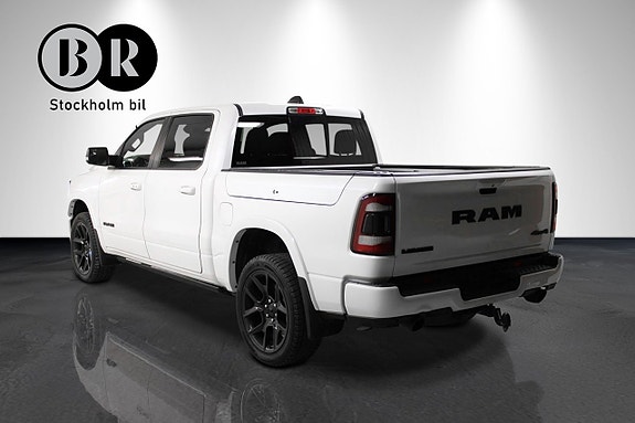 Dodge RAM 1500 2 of 5