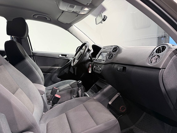 Volkswagen Tiguan 11 of 13