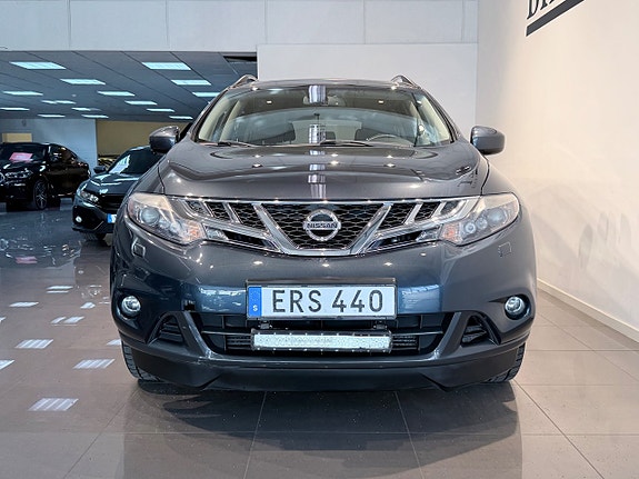 Nissan Murano 2 of 5