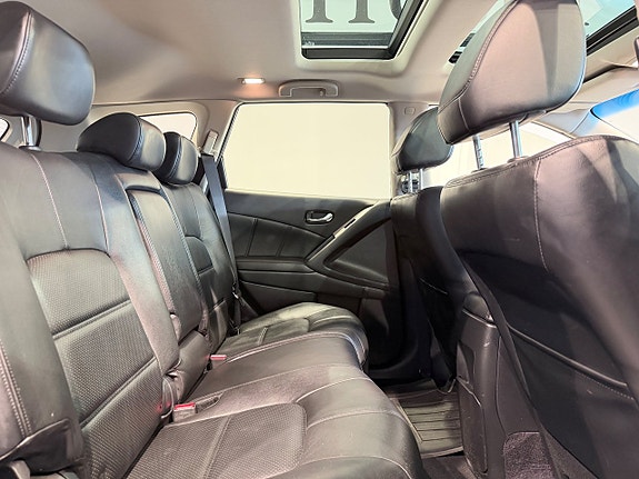 Nissan Murano 8 of 13