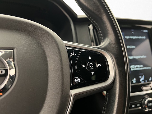 Volvo V90 Cross Country 17 of 30