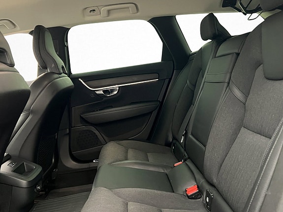 Volvo V90 Cross Country 27 of 30