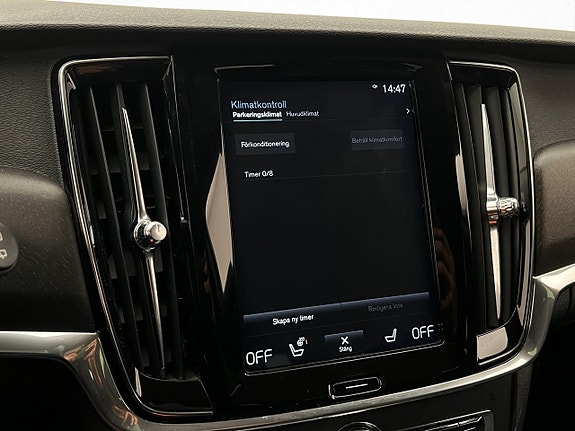 Volvo V90 Cross Country 23 of 30