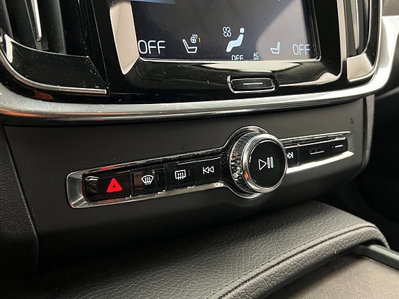 Volvo V90 Cross Country 26 of 30