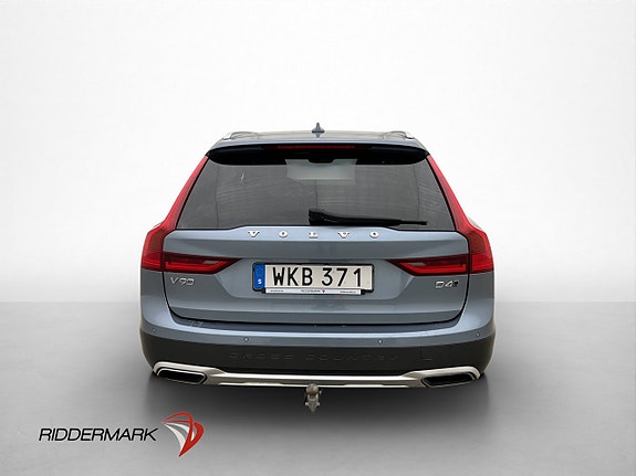 Volvo V90 Cross Country 6 of 30