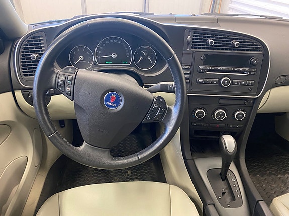 Saab 9-3 5 of 5