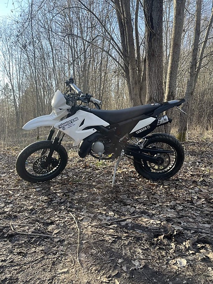 Yamaha DT50Rsm 2 of 4