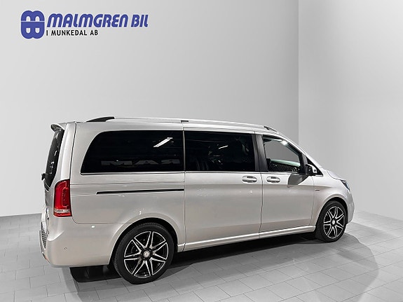 Mercedes-Benz V250 d 3 of 5