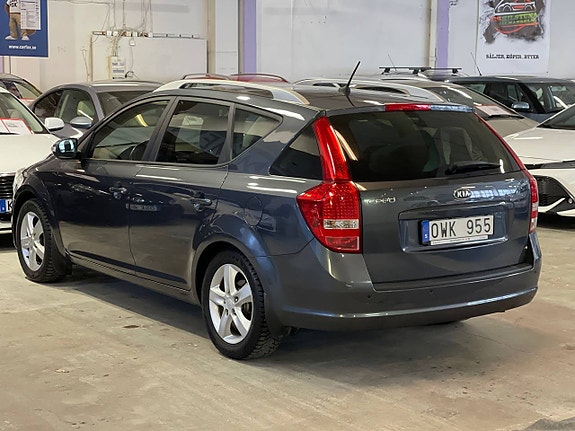 Kia Ceed 5 of 13