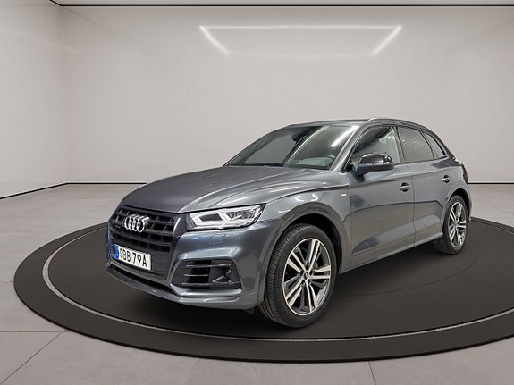Audi Q5 4 of 5