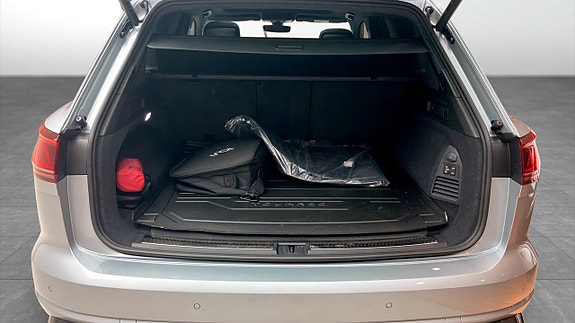 Volkswagen Touareg 14 of 15