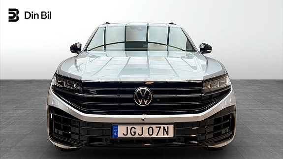 Volkswagen Touareg 4 of 15