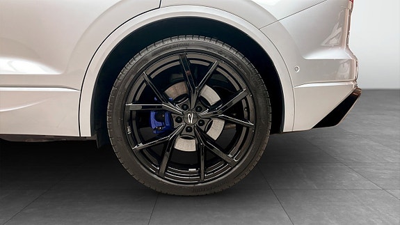 Volkswagen Touareg 6 of 15