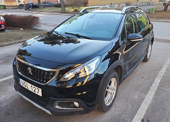 Peugeot 2008 3 of 5