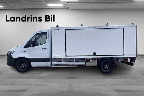 Mercedes-Benz eSprinter 420 4 of 25