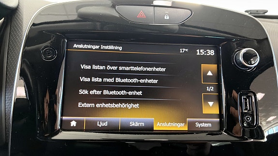 Renault Clio 14 of 26
