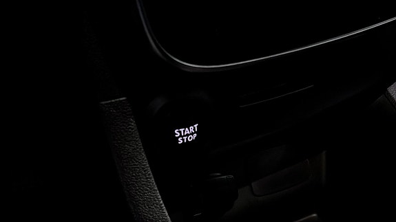 Renault Clio 17 of 26