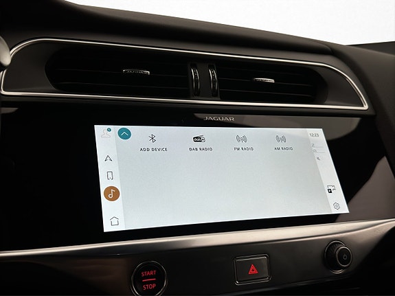 Jaguar I-PACE 20 of 30
