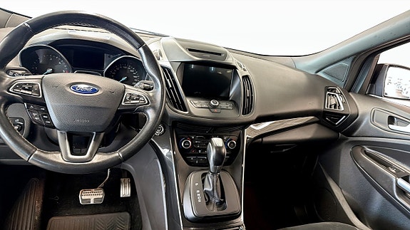 Ford Kuga 4 of 5