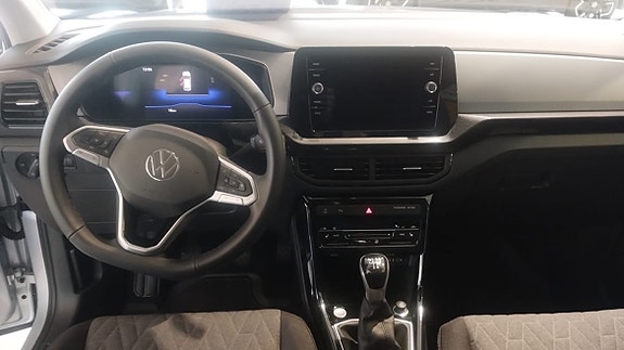 Volkswagen T-Cross 5 of 5