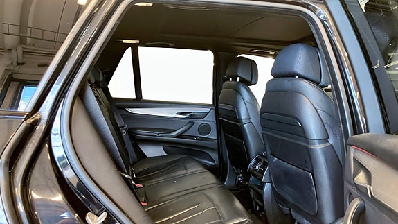 BMW X5 5 of 17