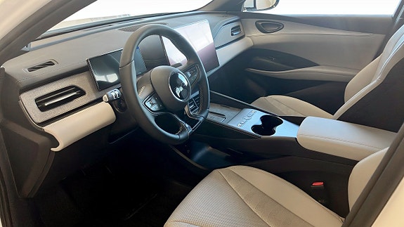 BYD Seal 6 3 of 5