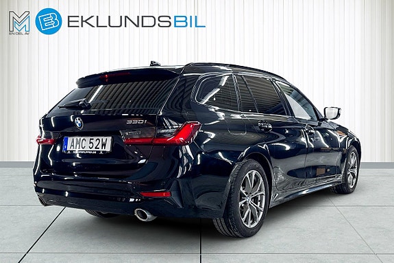 BMW 330i 6 of 19