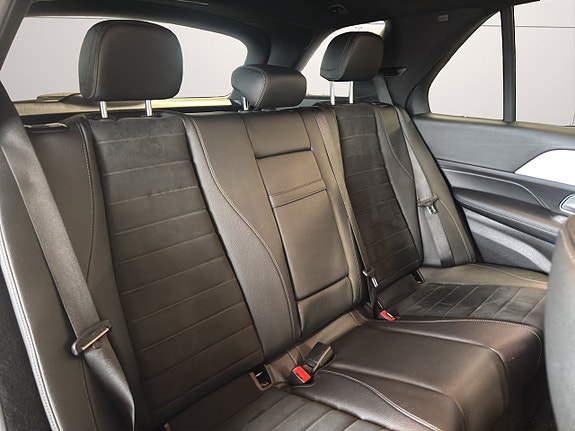Mercedes-Benz GLE350 de 13 of 24