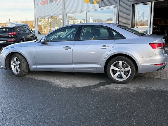 Audi A4 6 of 15