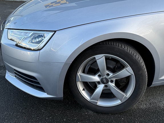 Audi A4 7 of 15
